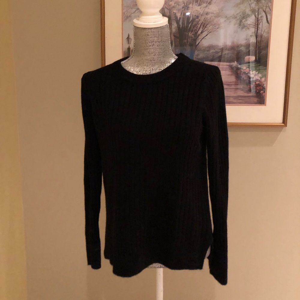 Women’s black fitted sweater